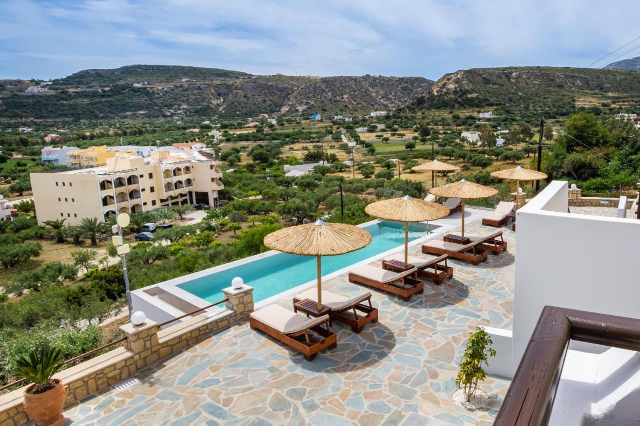 Aphrodite Luxury Studios & Apartments Kárpatos Exterior foto